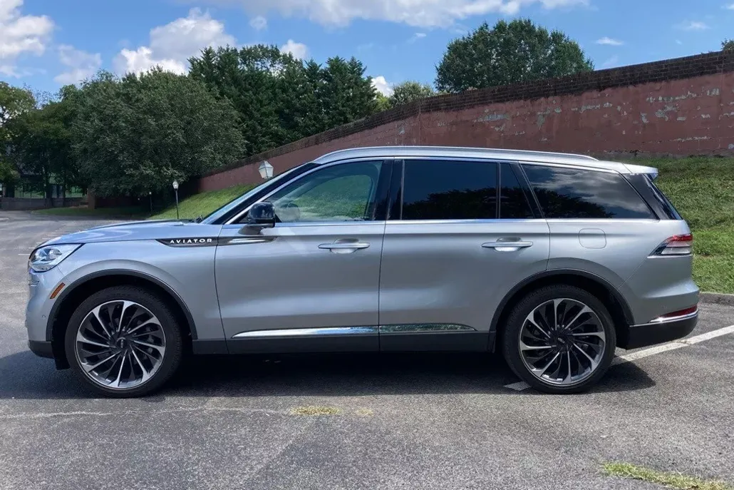 2021 Lincoln Aviator Reserve Premium photo 1