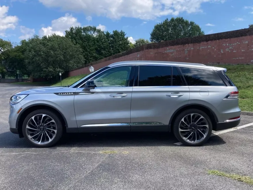 2021 Lincoln Aviator Reserve Premium photo 1