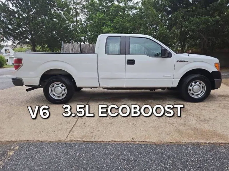 2013 Ford F-150 XL photo 1