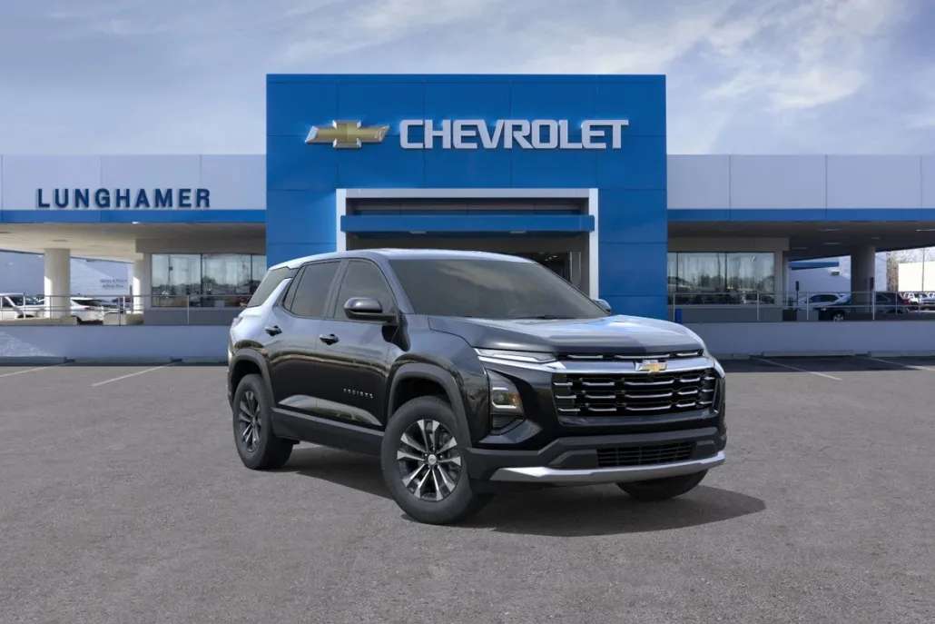2026 Chevrolet Equinox LT photo 1