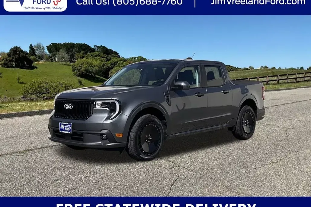 2025 Ford Maverick photo 1