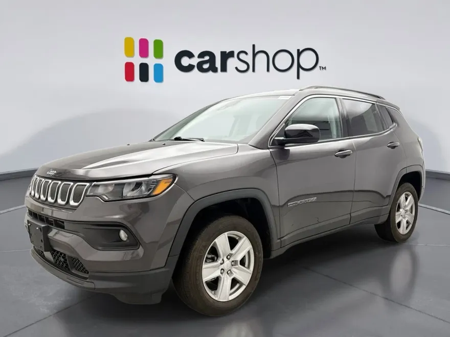 2022 Jeep Compass Latitude photo 1