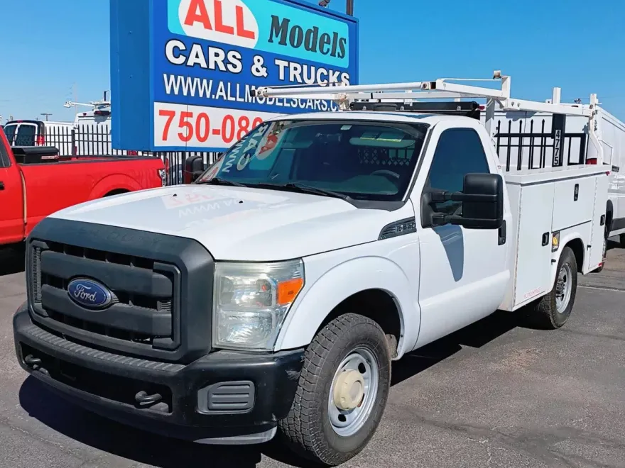 2015 Ford F-350 photo 1