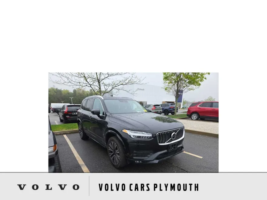 2022 Volvo XC90 T6 AWD Momentum photo 1