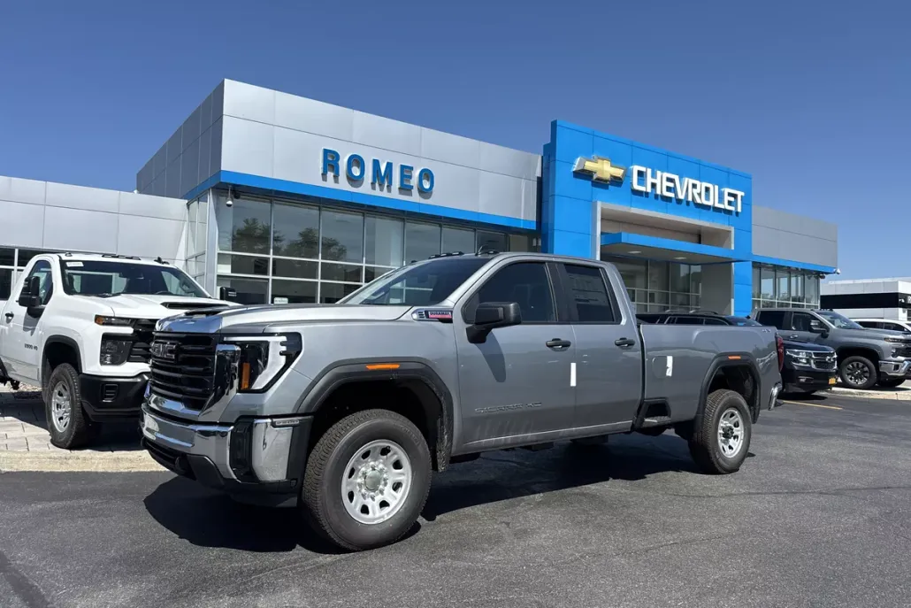 2025 Gmc Sierra 2500 HD Pro photo 1