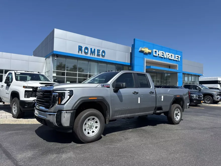 2025 Gmc Sierra 2500 HD Pro photo 1