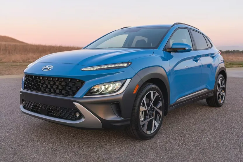 2023 Hyundai Kona SEL photo 1