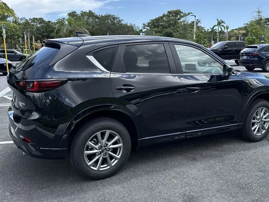 2025 Mazda CX-5 2.5 Select photo 1