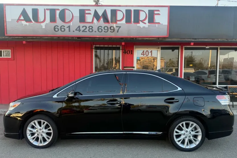 2010 Lexus HS 250h photo 1