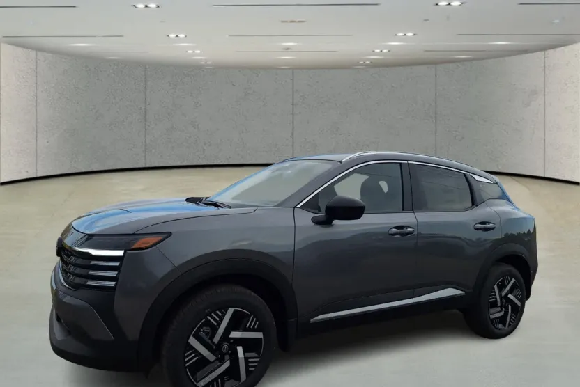 2026 Nissan Kicks SV photo 1