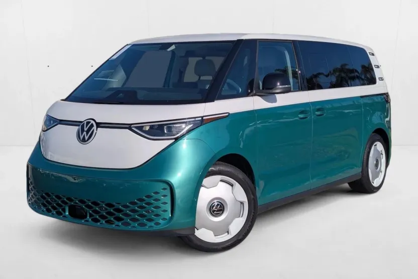 2025 Volkswagen ID. Buzz photo 1