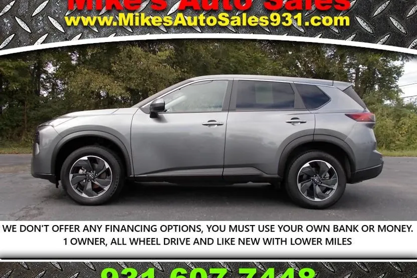 2024 Nissan Rogue AWD SV photo 1