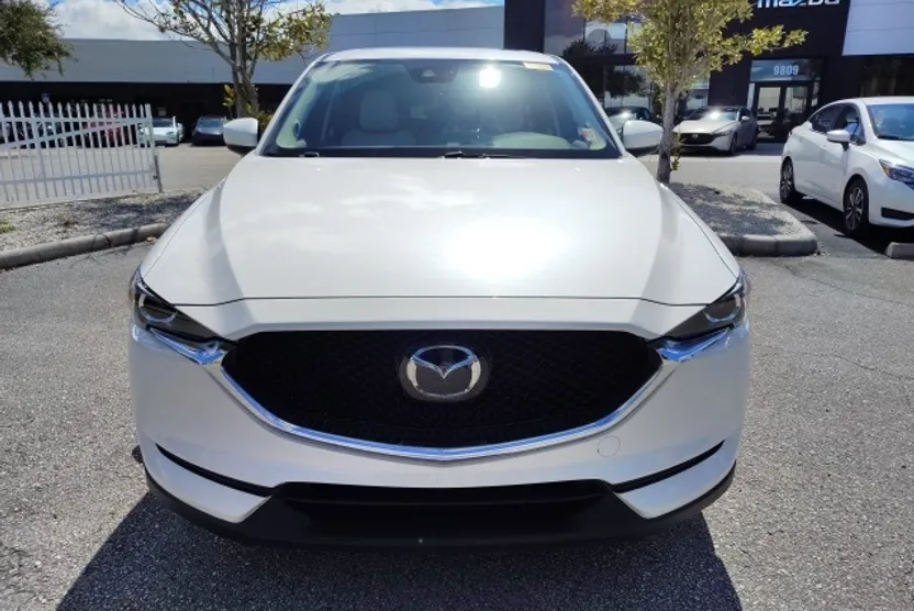 2021 Mazda CX-5 Touring photo 1
