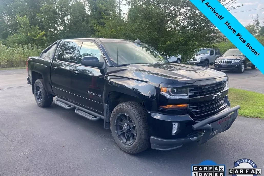 2016 Chevrolet Silverado 1500 LT2 photo 1