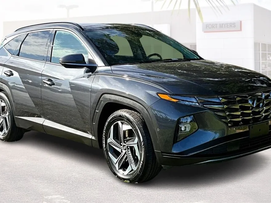 2024 Hyundai Tucson Limited photo 1