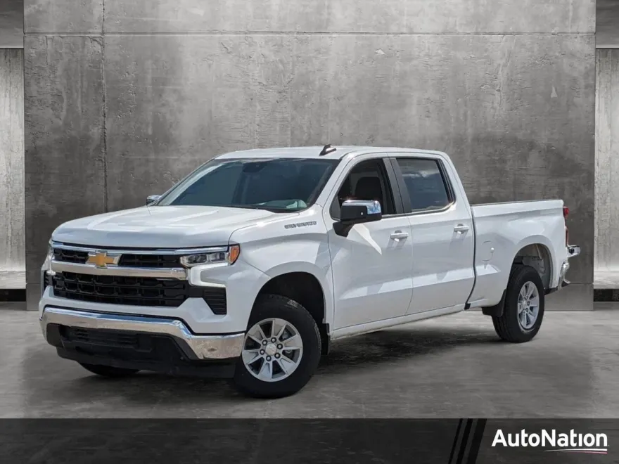 2025 Chevrolet Silverado 1500 LT photo 1