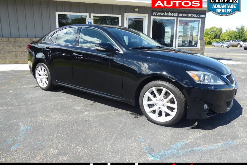 2012 Lexus IS 350 AWD photo 1