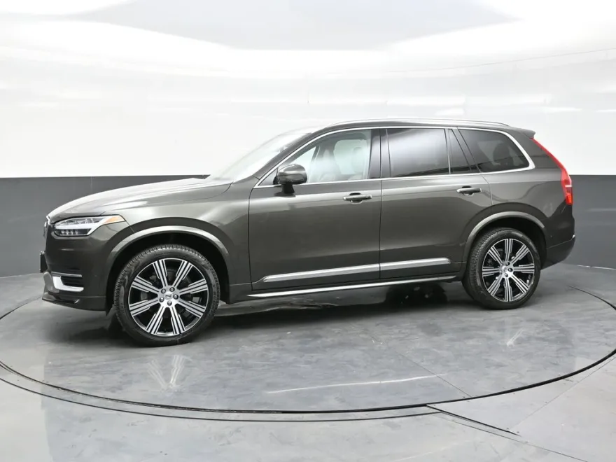 2022 Volvo XC90 T6 Inscription photo 1
