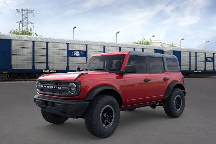2025 Ford Bronco Base photo 1