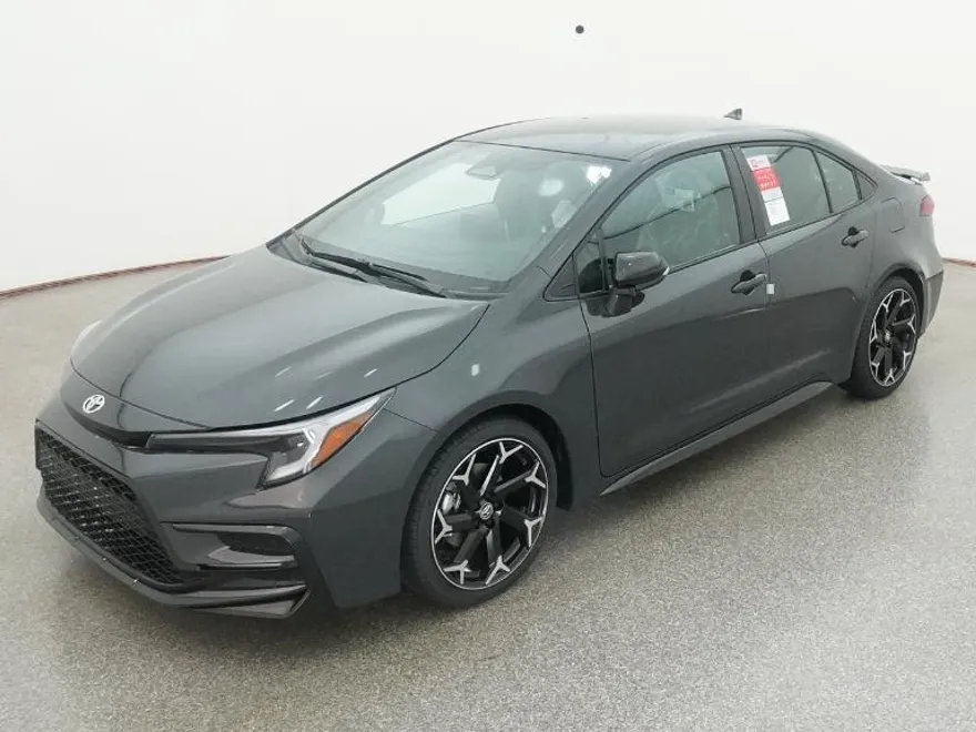 2025 Toyota Corolla SE photo 1