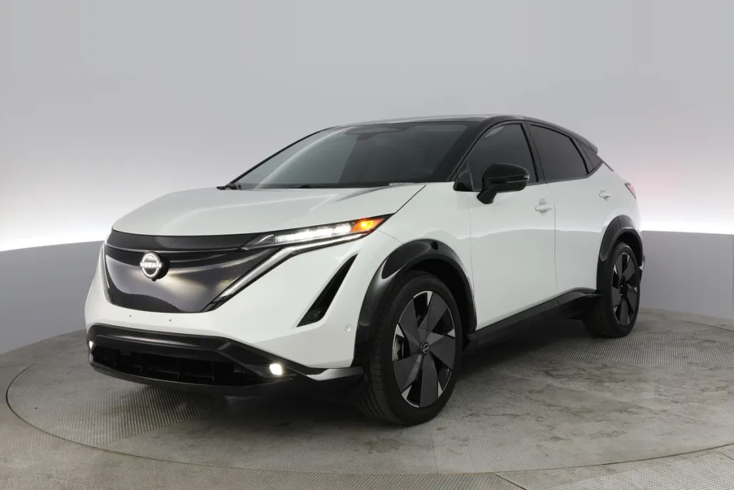 2023 Nissan ARIYA Platinum e-4ORCE photo 1