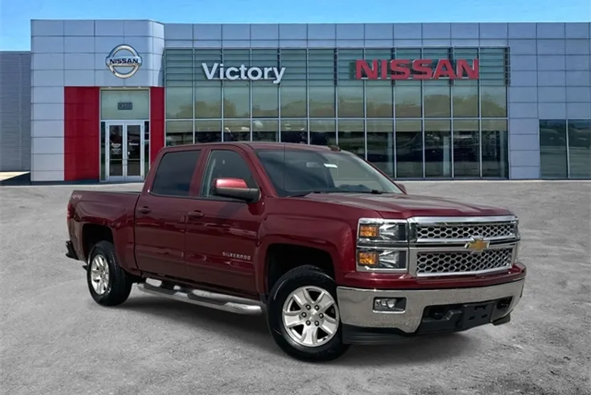 2015 Chevrolet Silverado 1500 LT photo 1