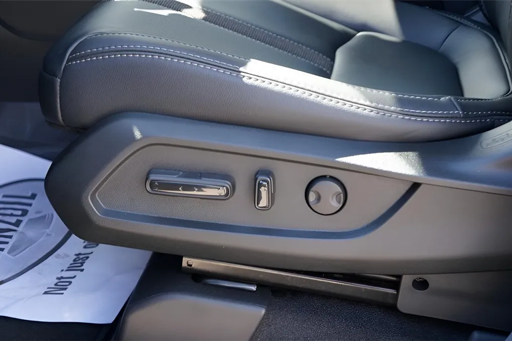 2025 Honda Pilot EX-L photo 1