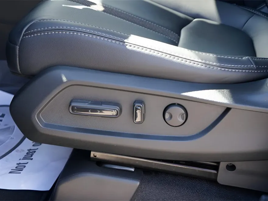 2025 Honda Pilot EX-L photo 1