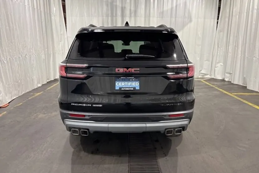 2025 Gmc Acadia Elevation photo 1