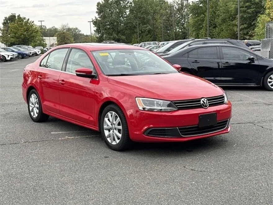 2014 Volkswagen Jetta 1.8T SE photo 1