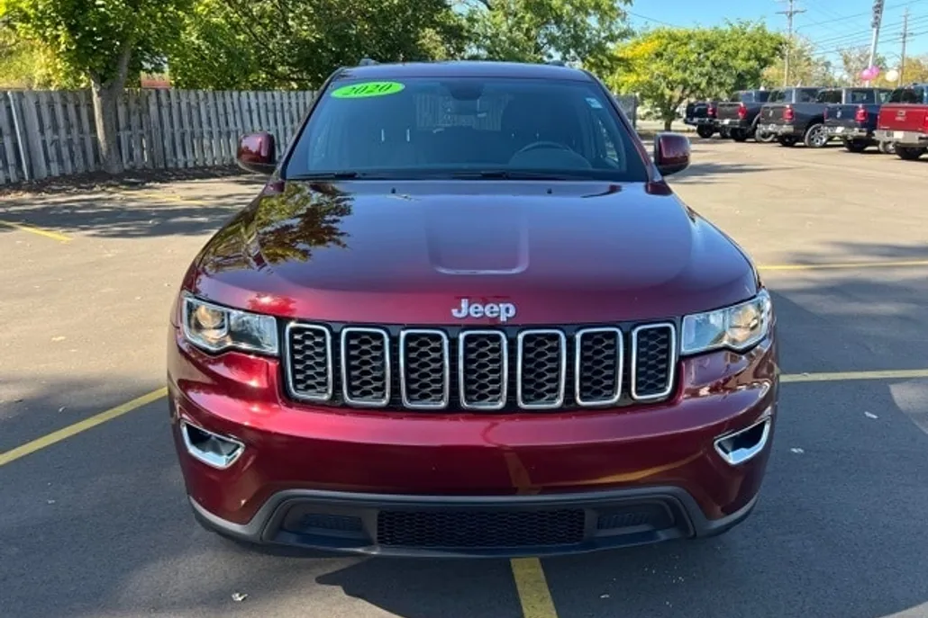 2020 Jeep Grand Cherokee Laredo E photo 1
