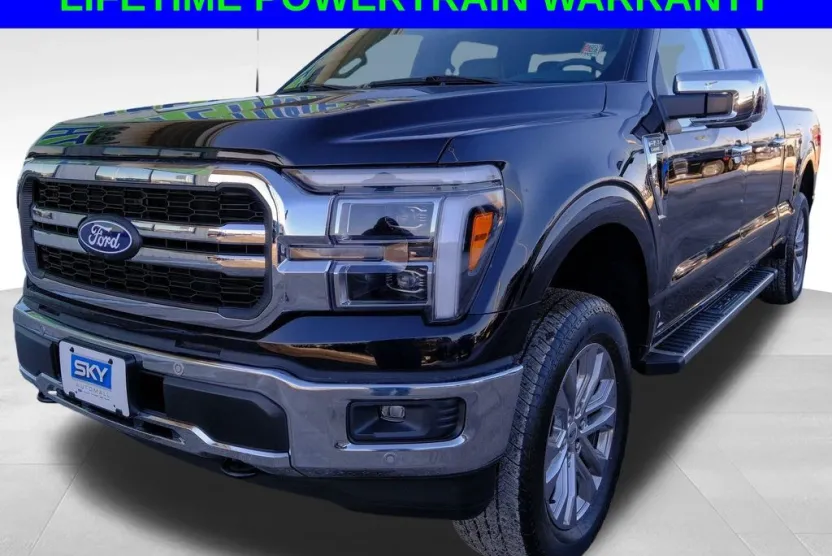 2025 Ford F-150 Lariat photo 1