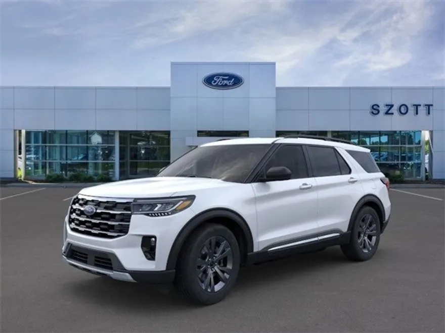 2025 Ford Explorer photo 1