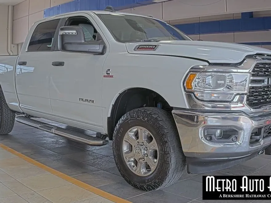 2024 Ram 2500 Big Horn photo 1