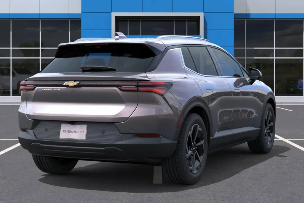 2026 Chevrolet Equinox LT photo 1