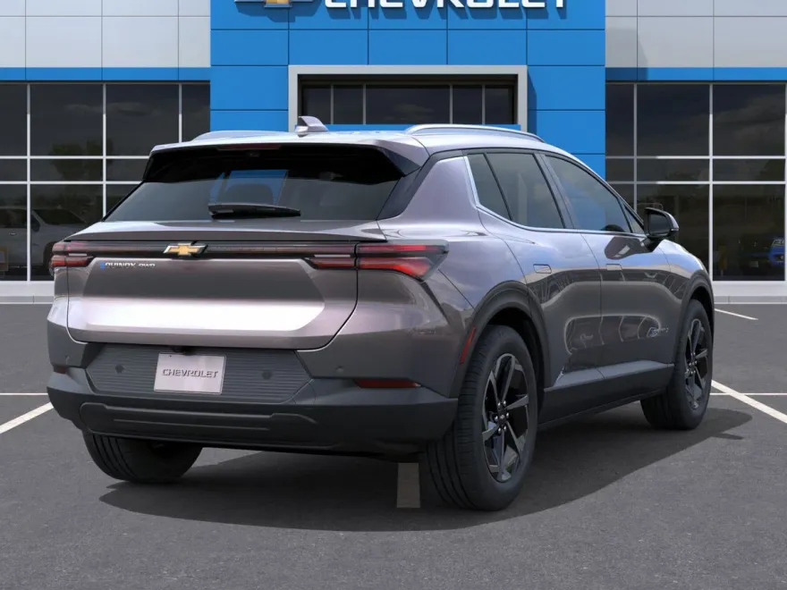 2026 Chevrolet Equinox LT photo 1