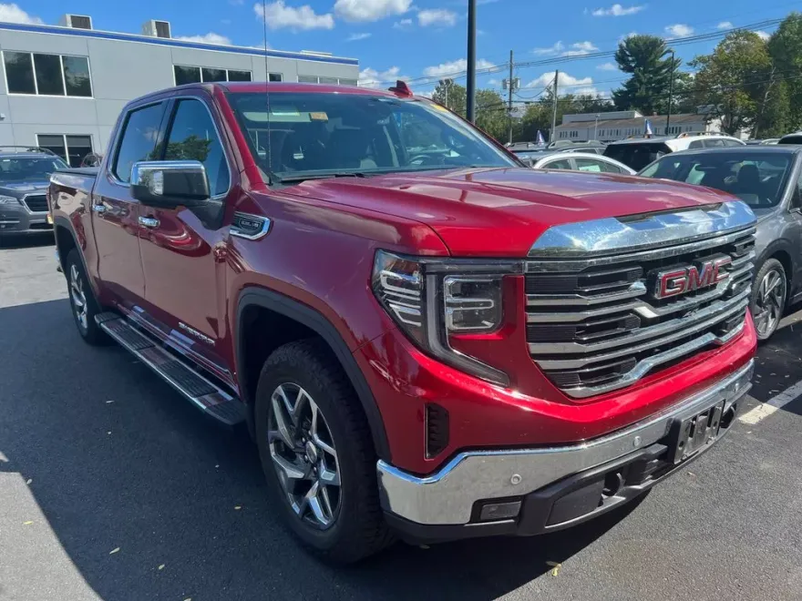 2024 Gmc Sierra 1500 SLT photo 1