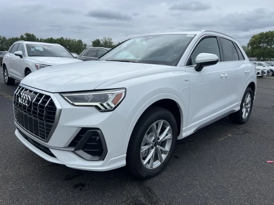 2025 Audi Q3 Premium S line photo 1