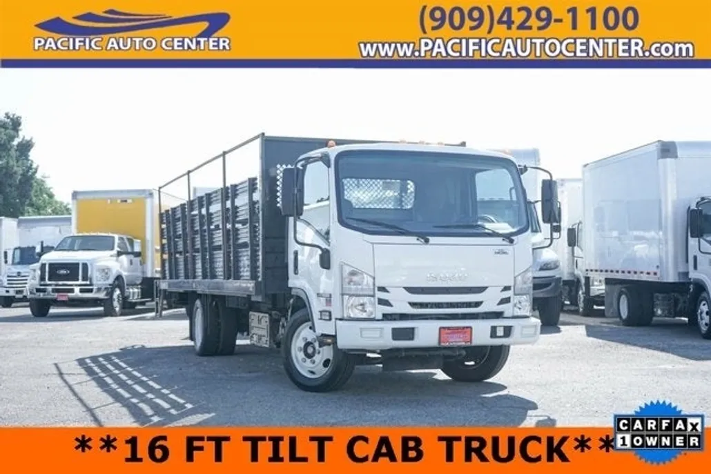 2019 Isuzu NRR photo 1