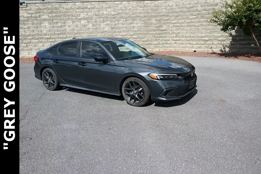 2024 Honda Civic Sport photo 1
