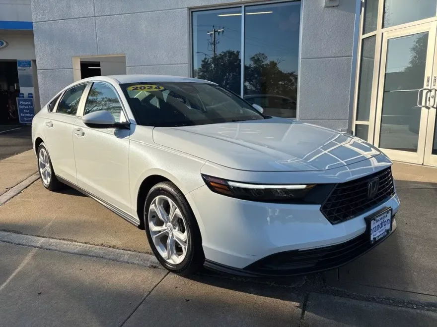 2024 Honda Accord LX photo 1