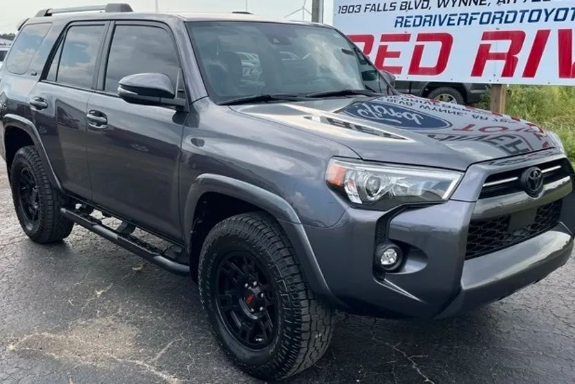 2021 Toyota 4Runner SR5 Premium photo 1