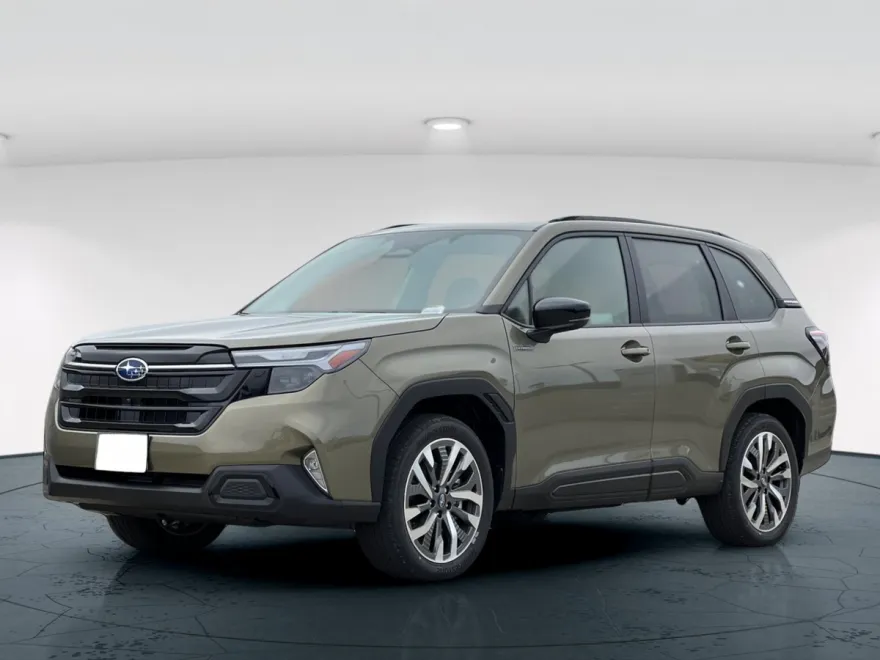 2025 Subaru Forester Touring photo 1