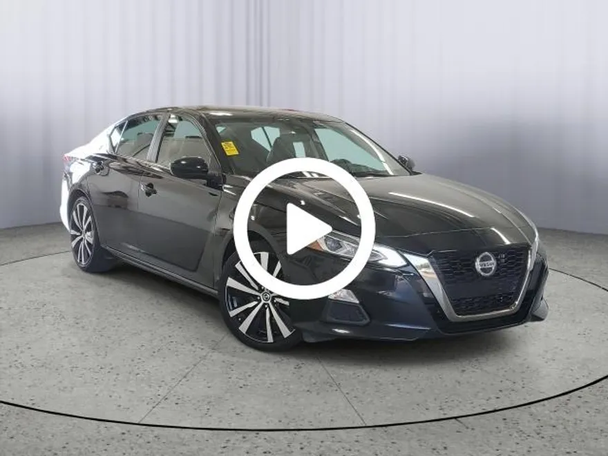 2022 Nissan Altima 2.5 SR photo 1