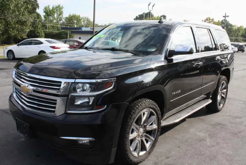 2015 Chevrolet Tahoe LTZ photo 1