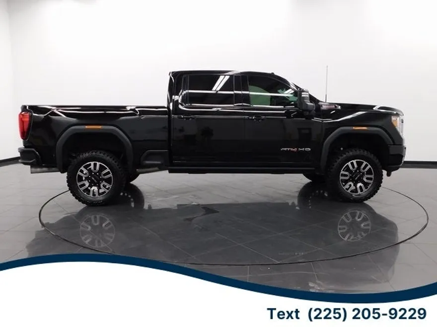 2022 Gmc Sierra HD AT4 photo 1
