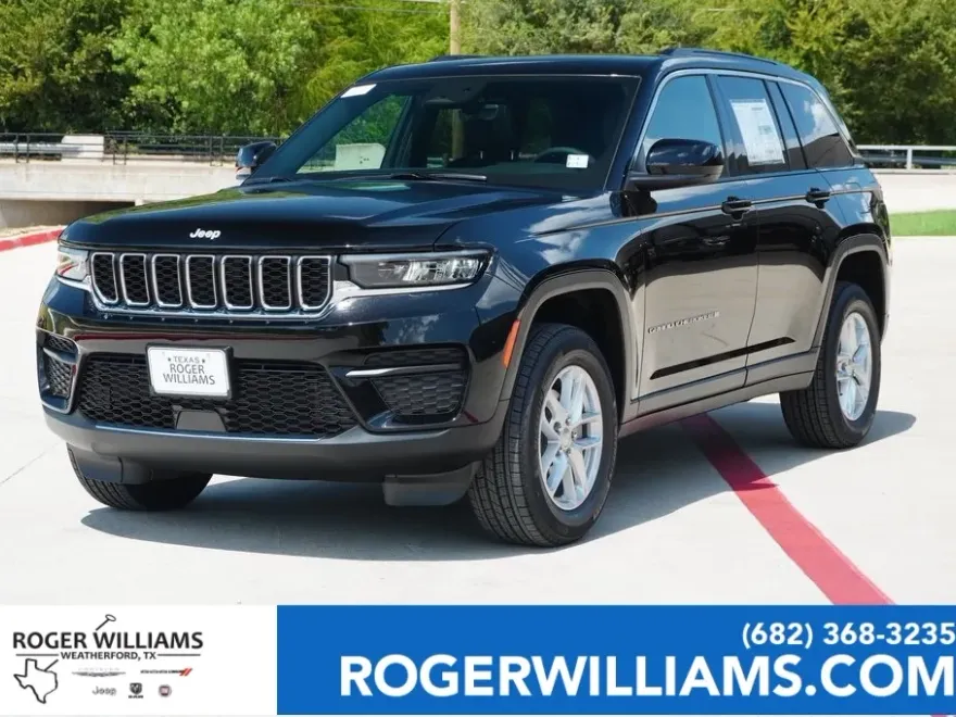 2025 Jeep Grand Cherokee Laredo X photo 1