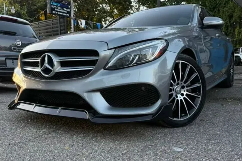 2015 Mercedes Benz C 300 photo 1