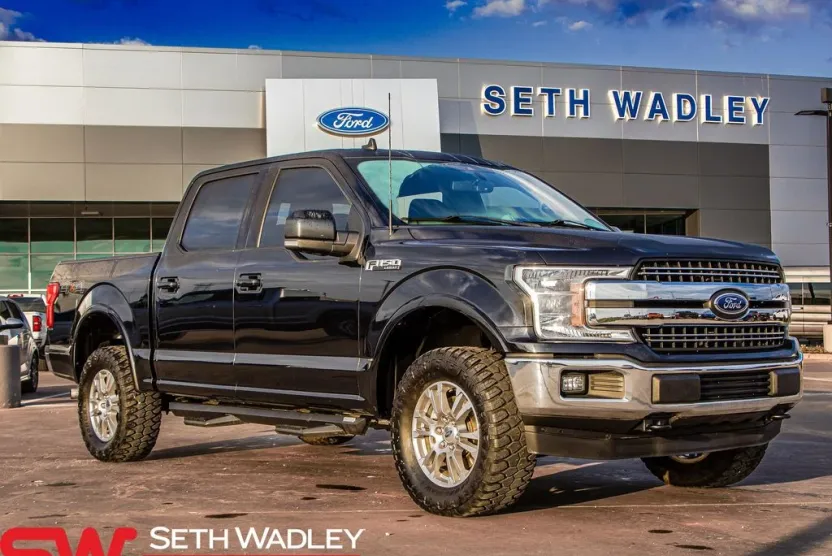 2020 Ford F-150 Lariat FX4 photo 1