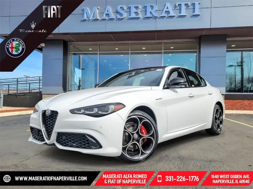 2025 Alfa Romeo Giulia Base photo 1